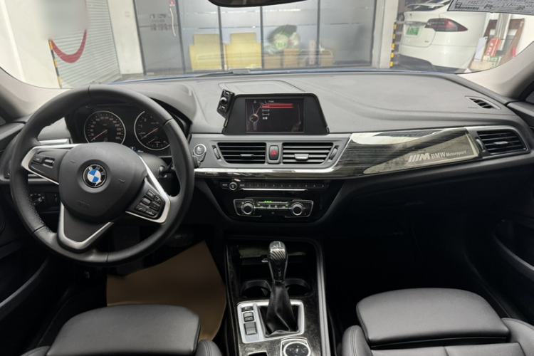 Used BMW 1 Series 2017 118i Sport Edition Interior 6