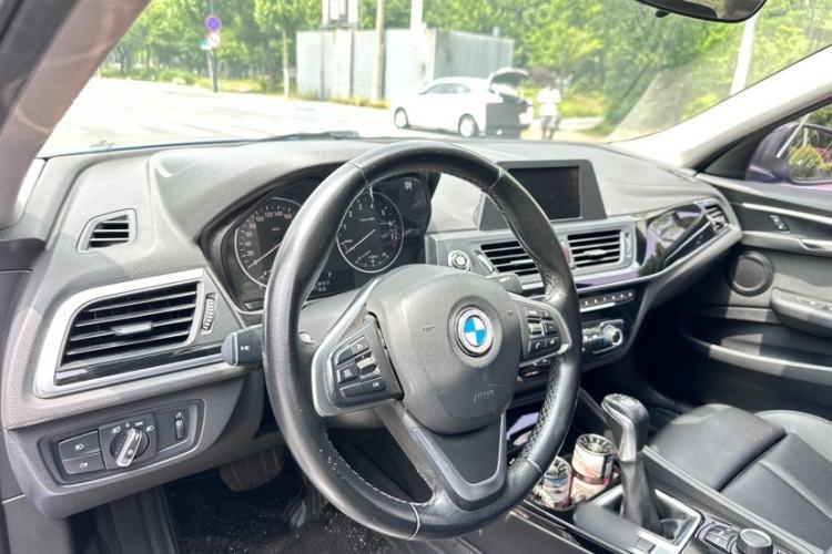 Used BMW 1 Series 2017 118i Sport Edition Interior 8