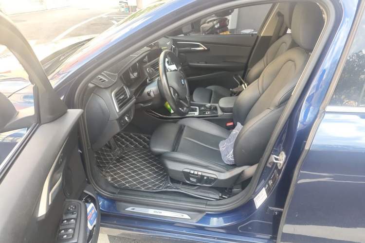 Used BMW 1 Series 2017 118i Sport Edition Left Front Seat