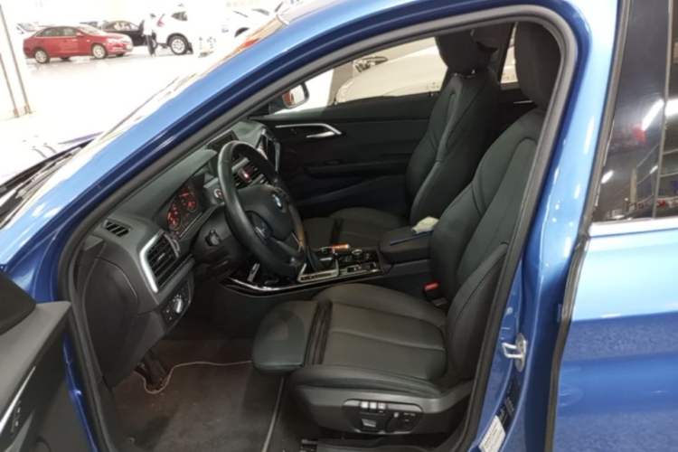 Used BMW 1 Series 2017 118i Sport Edition Left Front Seat