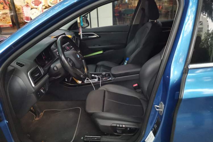 Used BMW 1 Series 2017 118i Sport Edition Left Front Seat