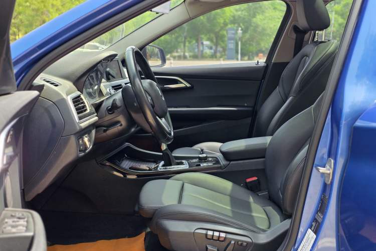 Used BMW 1 Series 2017 118i Sport Edition Left Front Seat