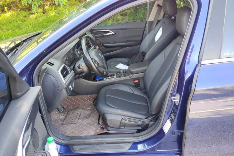 Used BMW 1 Series 2017 118i Fashion Model Left Front Seat