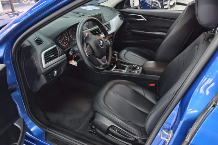 Used BMW 1 Series 2017 118i Fashion Model Left Front Seat