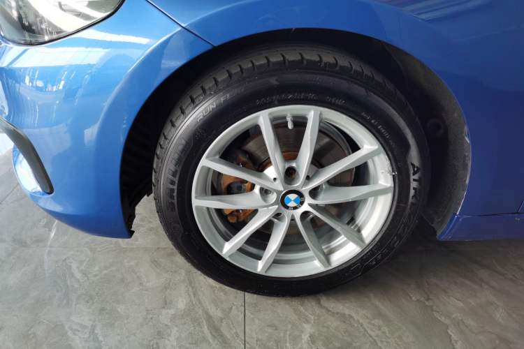 Used BMW 1 Series 2017 118i Fashion Model Left Front Wheel Hub