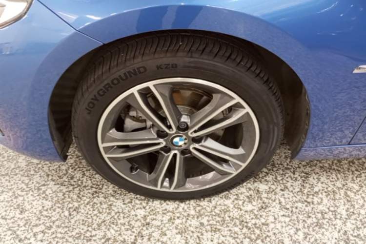Used BMW 1 Series 2017 118i Sport Edition Left Front Wheel Hub