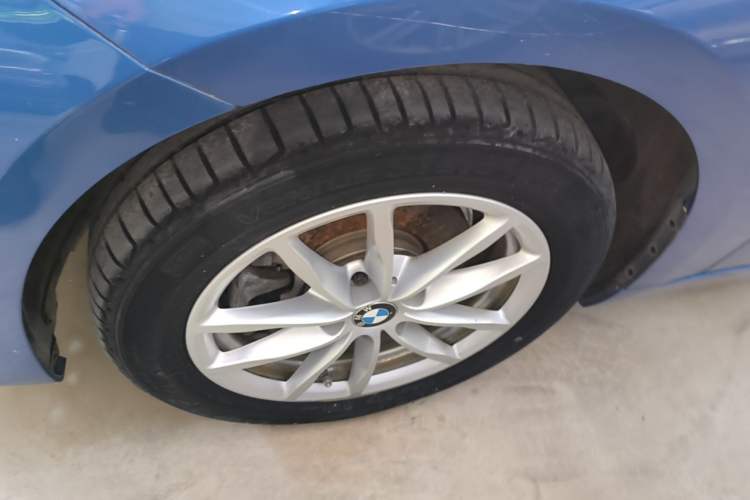 Used BMW 1 Series 2017 118i Fashion Model Left Front Wheel Hub