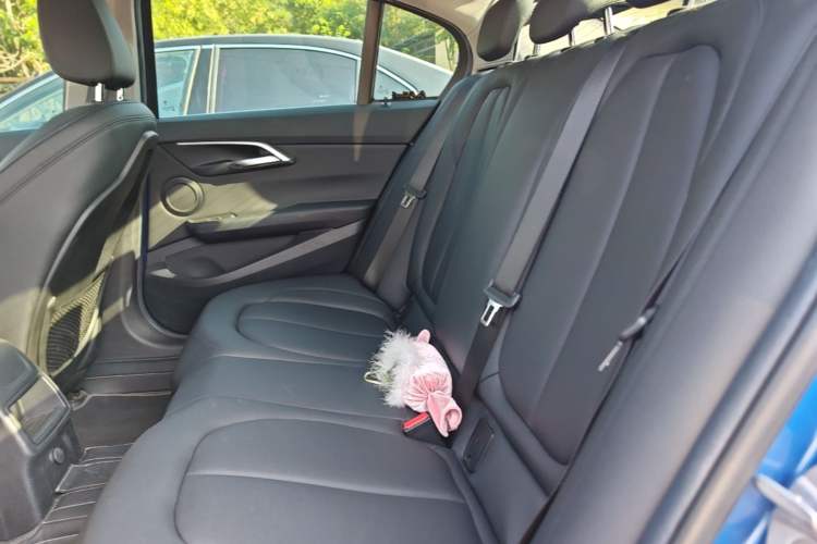 Used BMW 1 Series 2017 118i Sport Edition Left Rear Seat