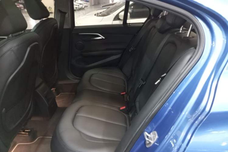 Used BMW 1 Series 2017 118i Sport Edition Left Rear Seat