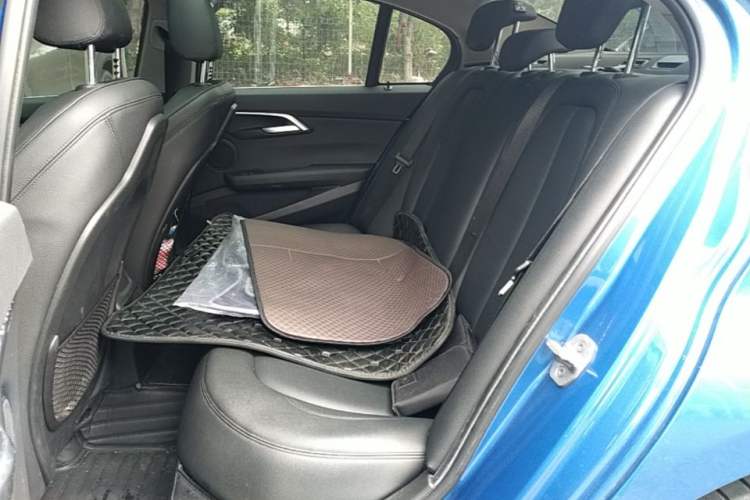 Used BMW 1 Series 2017 118i Sport Edition Left Rear Seat