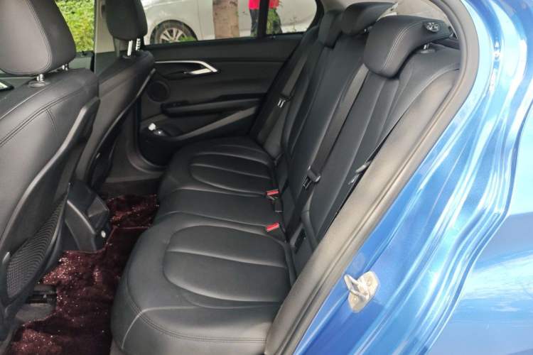 Used BMW 1 Series 2017 118i Sport Edition Left Rear Seat