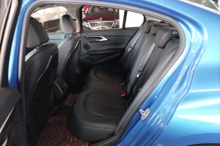 Used BMW 1 Series 2017 118i Sport Edition Left Rear Seat
