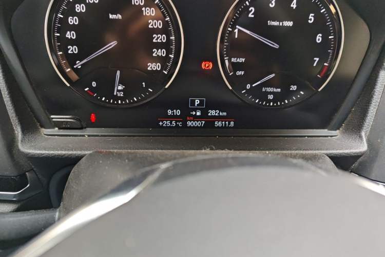 Used BMW 1 Series 2017 118i Sport Edition Odometer Close Up