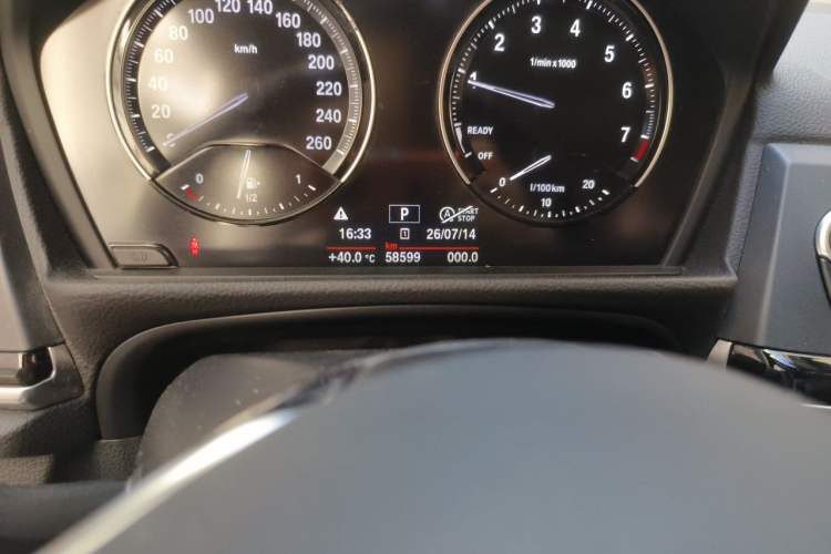 Used BMW 1 Series 2017 118i Sport Edition Odometer Close Up