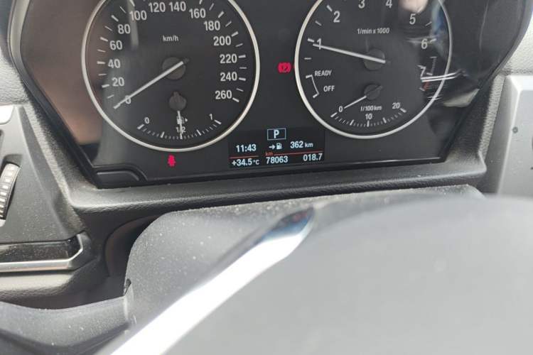Used BMW 1 Series 2017 118i Sport Edition Odometer Close Up
