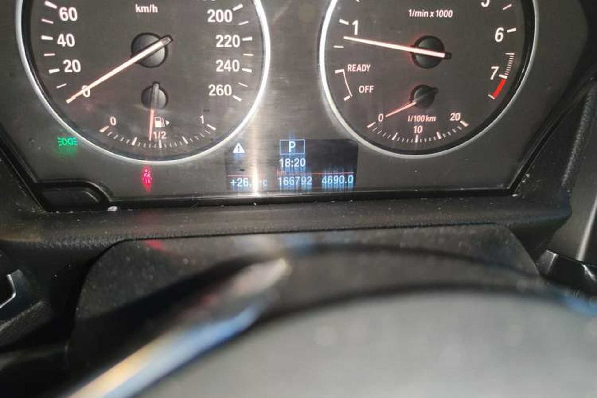 Used BMW 1 Series 2017 120i Design Package Model Odometer Close Up