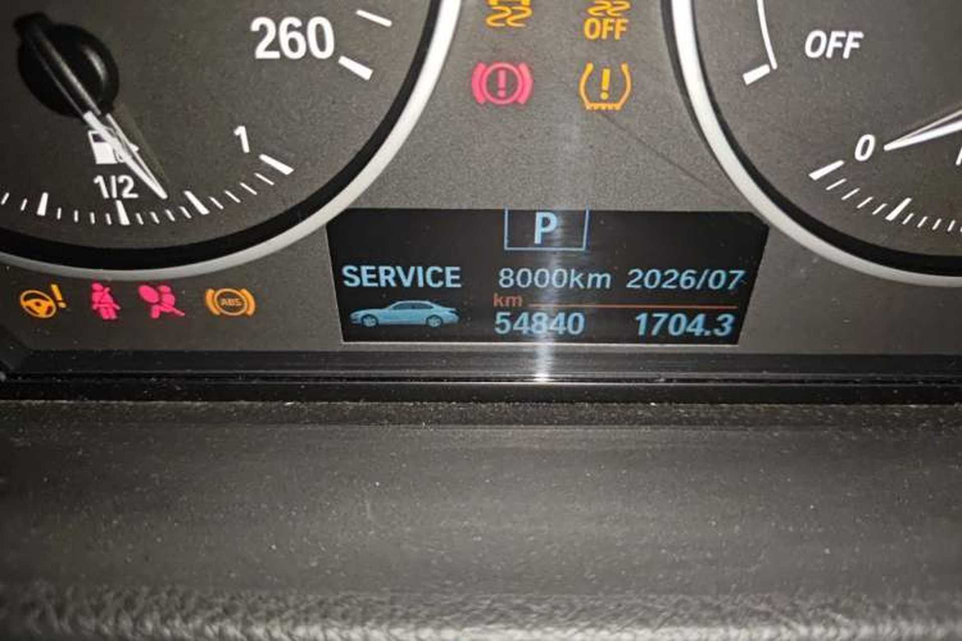 Used BMW 1 Series 2017 118i Fashion Model Odometer Close Up