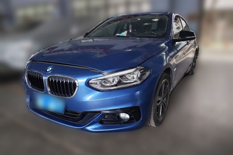 Used BMW 1 Series 2017 118i Sport Edition Guazi used car, China used car export, Used car for sale, Used BMW cars, Cheapest cars for sale