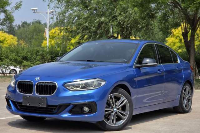 Ojetý BMW 1 Series 2017 118i Sport Edition