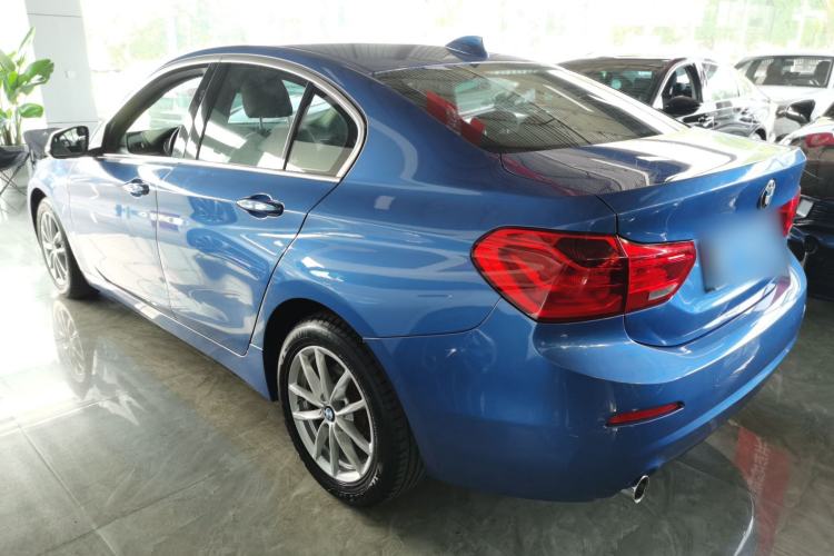 Used BMW 1 Series 2017 118i Fashion Model Rear Left 45 Deg
