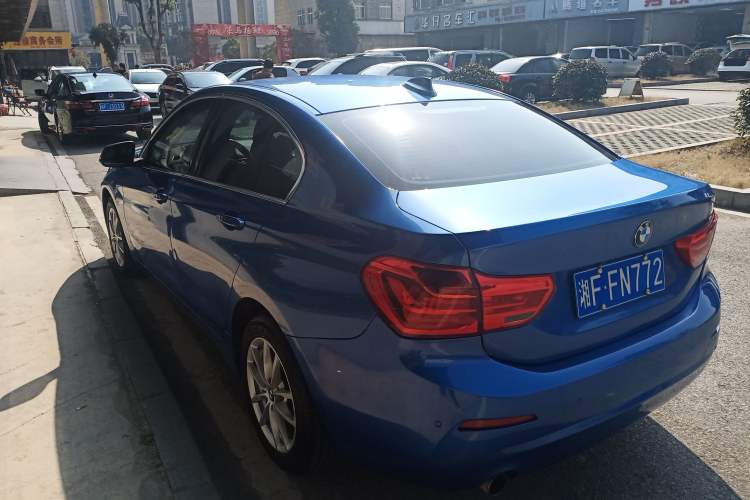 Used BMW 1 Series 2017 118i Fashion Model Rear Left 45 Deg