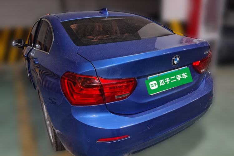 Used BMW 1 Series 2017 118i Fashion Model Rear Left 45 Deg