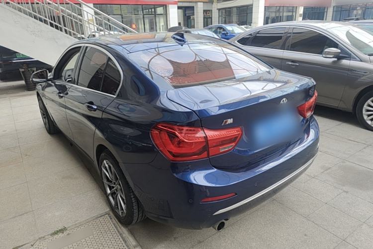 Used BMW 1 Series 2017 118i Design Package Model Rear Left 45 Deg