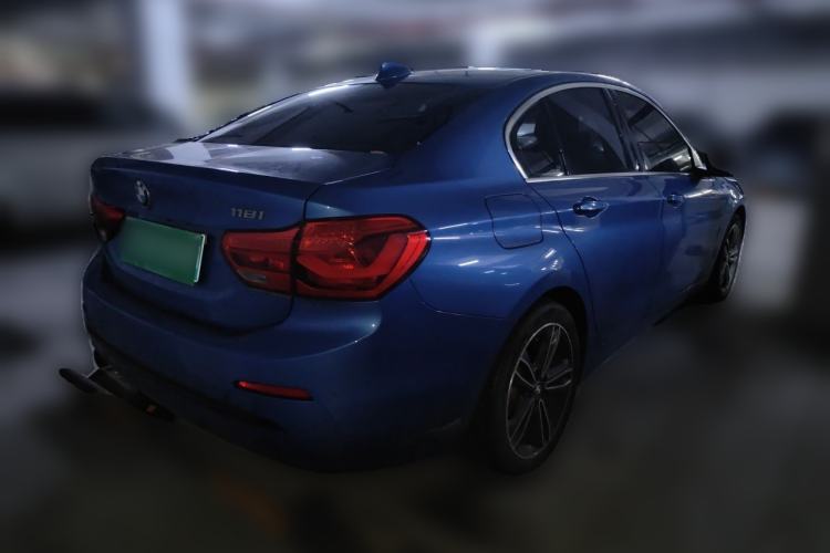 Used BMW 1 Series 2017 118i Sport Edition Rear Right 45 Deg