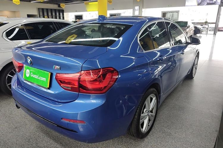 Used BMW 1 Series 2017 118i Design Package Model Rear Right 45 Deg
