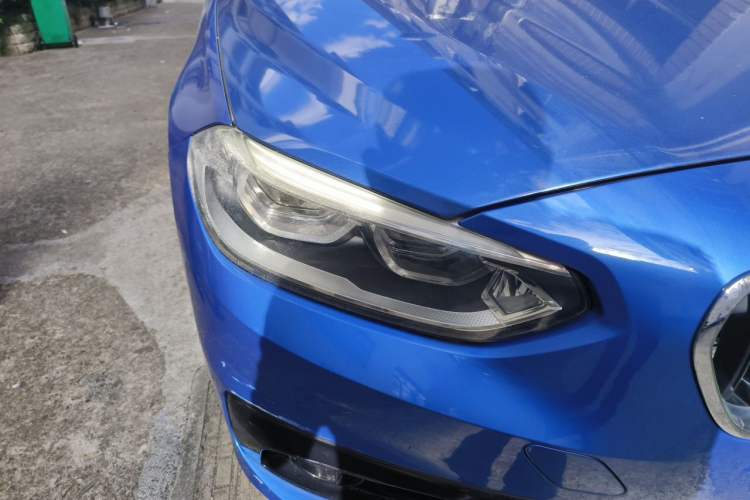 Used BMW 1 Series 2017 118i Sport Edition Right Front Headlight