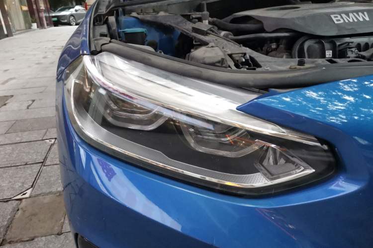 Used BMW 1 Series 2017 118i Sport Edition Right Front Headlight