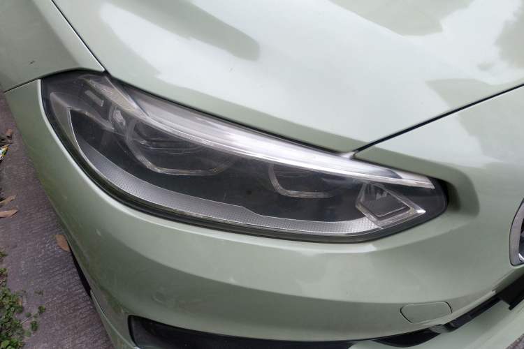 Used BMW 1 Series 2017 125i Sport Model Right Front Headlight