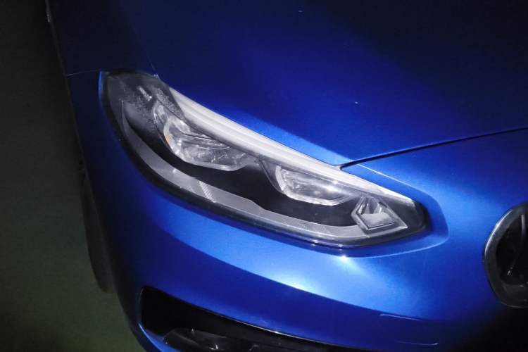 Used BMW 1 Series 2017 118i Sport Edition Right Front Headlight