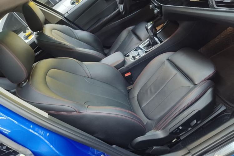 Used BMW 1 Series 2017 125i Sport Model Right Front Seat