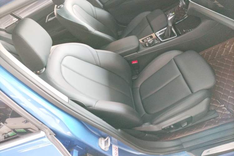 Used BMW 1 Series 2017 118i Sport Edition Right Front Seat