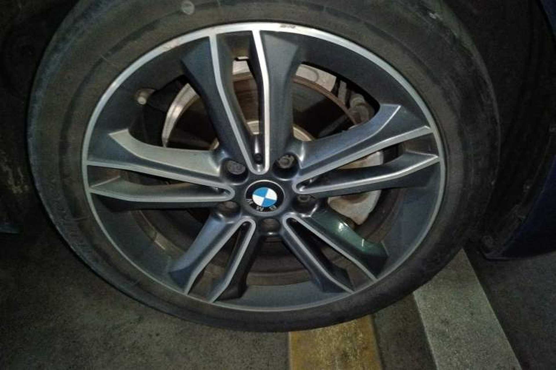 Used BMW 1 Series 2017 118i Sport Edition Right Front Wheel Hub