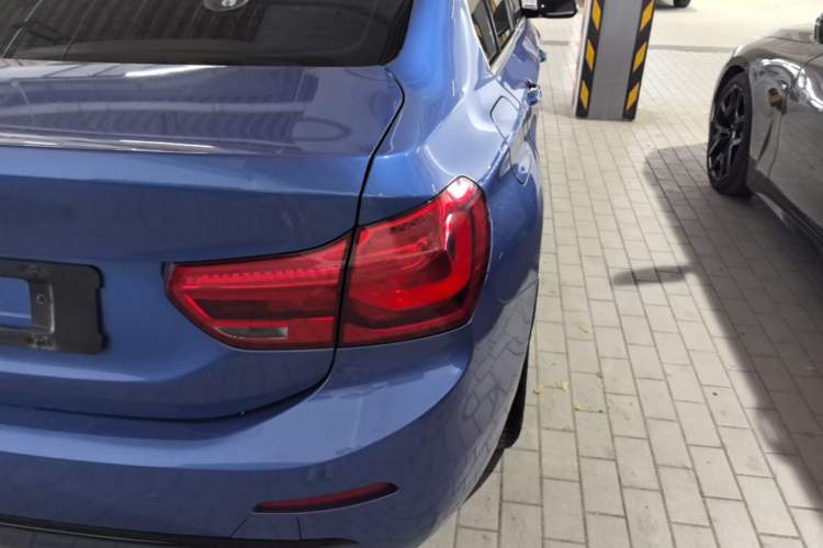 Used BMW 1 Series 2017 120i Design Package Model Right Rear Taillight