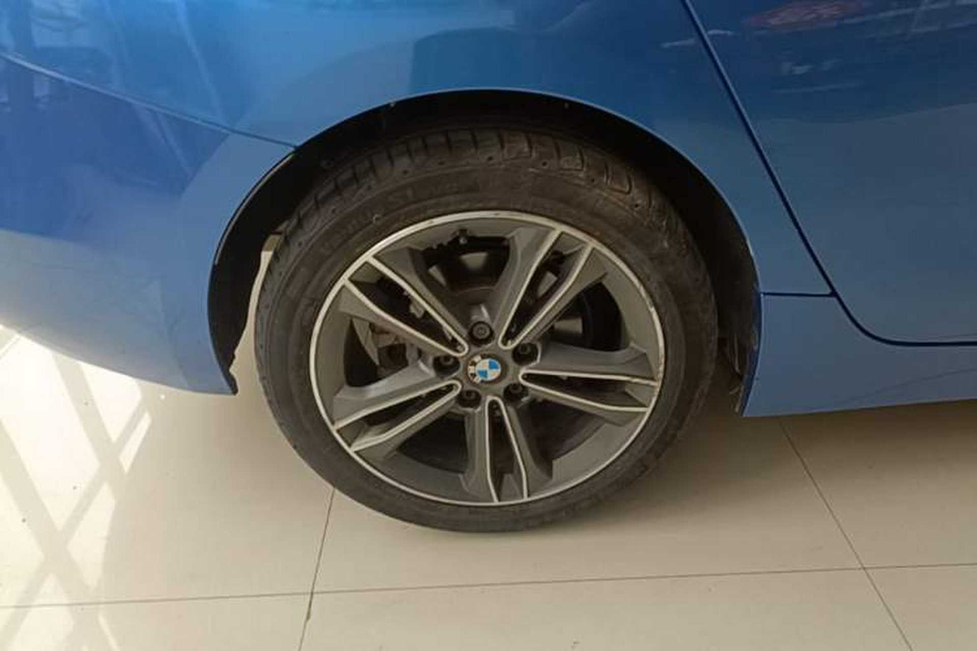 Used BMW 1 Series 2017 118i Sport Edition Right Rear Wheel Hub