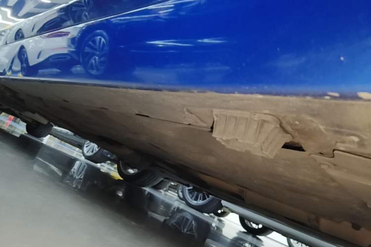Used BMW 1 Series 2017 125i Sport Model Right Side Sill