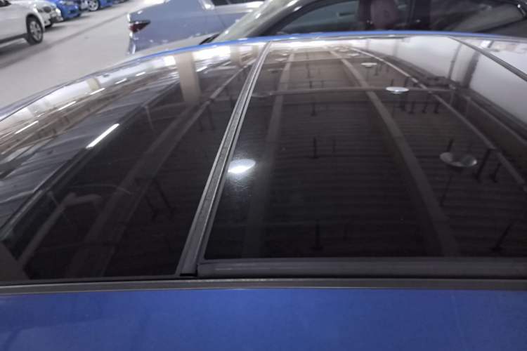 Used BMW 1 Series 2017 120i Design Package Model Roof