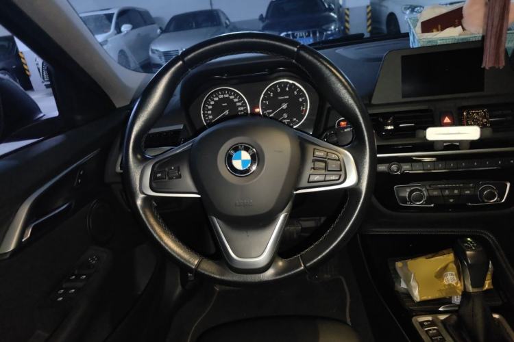 Used BMW 1 Series 2017 118i Sport Edition Steering Wheel