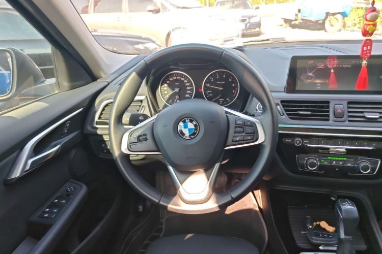 Used BMW 1 Series 2017 118i Sport Edition Steering Wheel