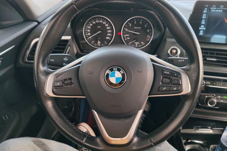Used BMW 1 Series 2017 118i Sport Edition Steering Wheel