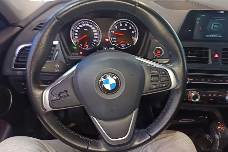 Used BMW 1 Series 2017 118i Sport Edition Steering Wheel