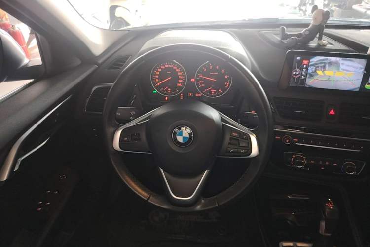 Used BMW 1 Series 2017 118i Sport Edition Steering Wheel