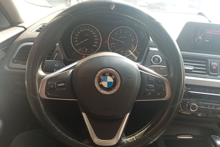 Used BMW 1 Series 2017 118i Fashion Model Steering Wheel