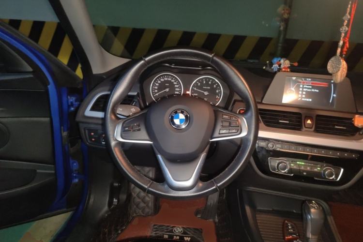 Used BMW 1 Series 2017 118i Fashion Model Steering Wheel