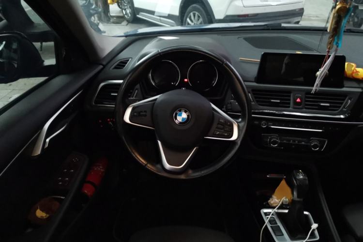 Used BMW 1 Series 2017 118i Sport Edition Steering Wheel