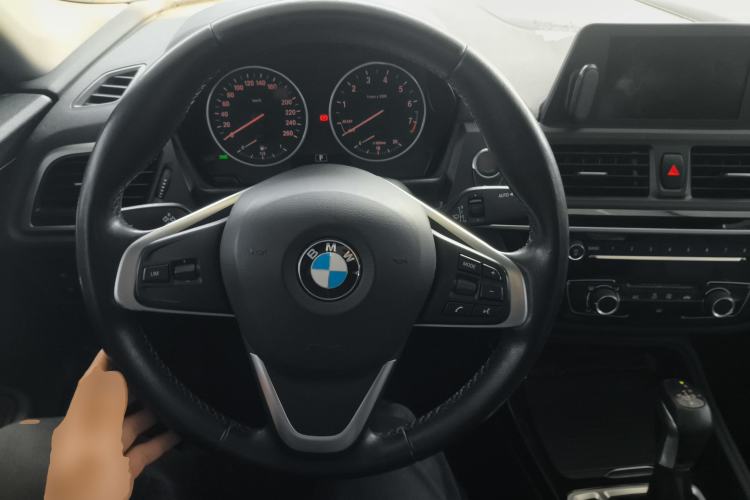 Used BMW 1 Series 2017 118i Sport Edition Steering Wheel
