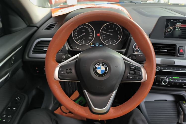 Used BMW 1 Series 2017 118i Fashion Model Steering Wheel